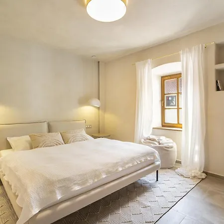 Church Apartments Cesky Krumlov Exterior photo